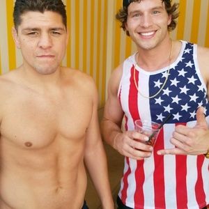 Meet your Posher, Travis